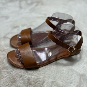 Lulus tan hearts & hashtags sandals womens shoe size 10
